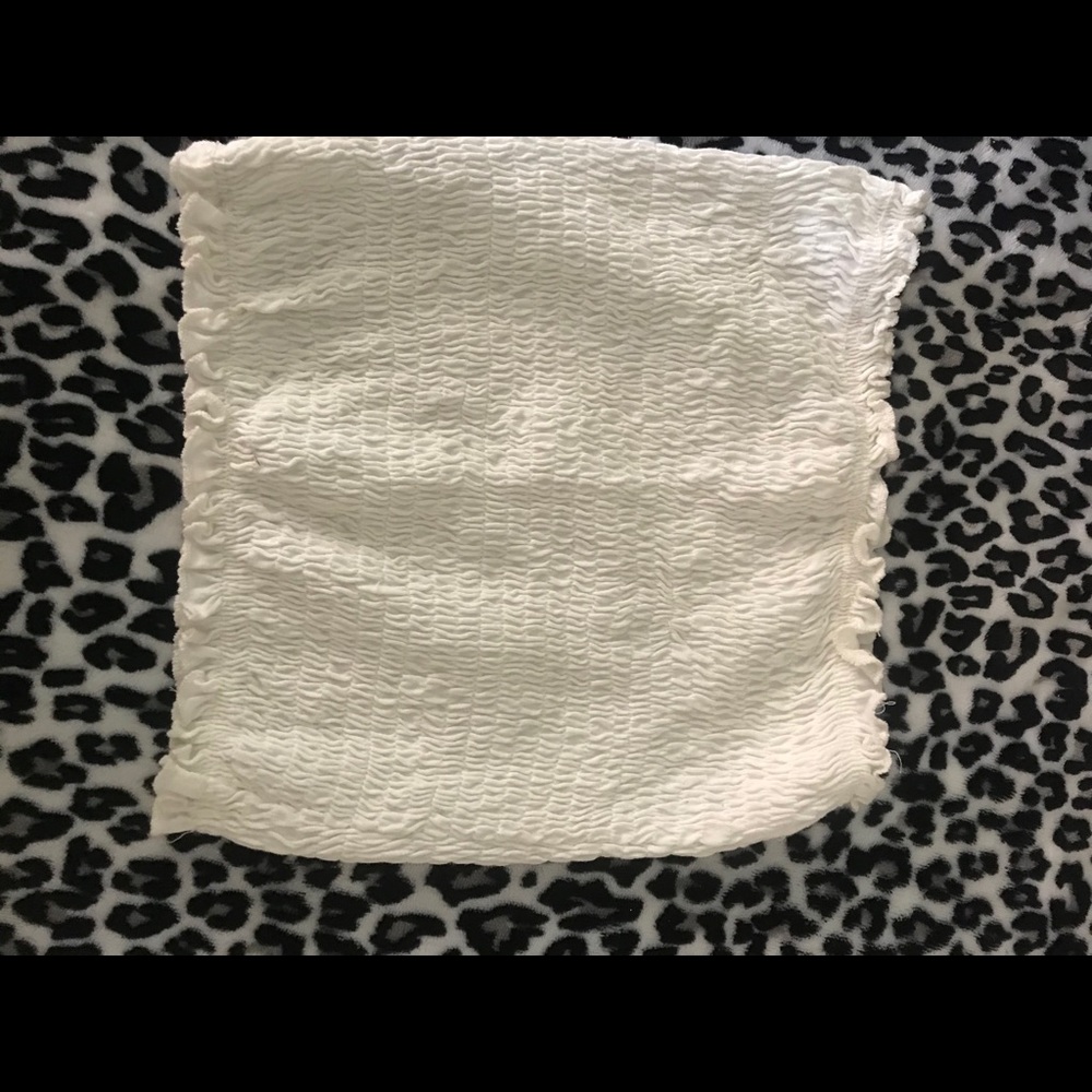 White crop top